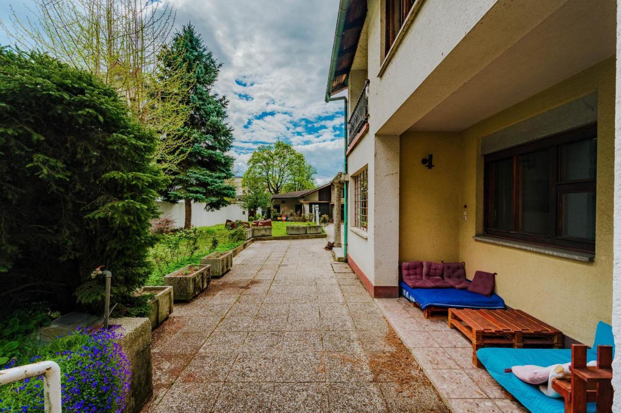 Pi House Villa Ljubljana Buitenkant foto
