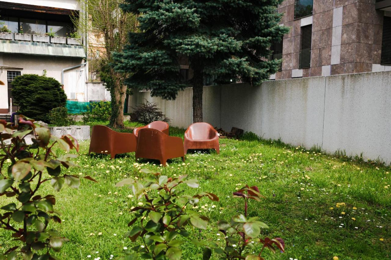 Pi House Villa Ljubljana Buitenkant foto